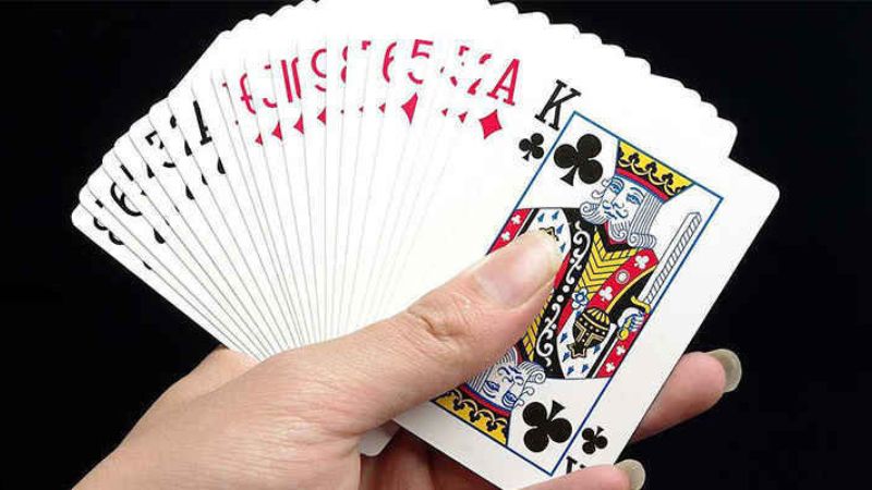 Hướng dẫn cách chơi game bài tiến lên cơ bản